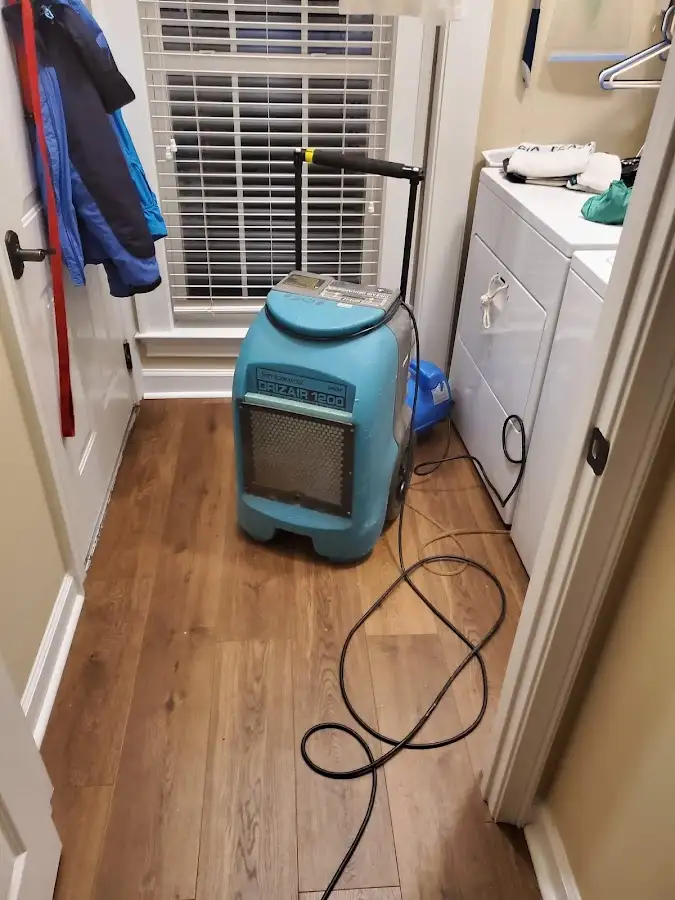Commercial dehumidifier deployed for Crawl Space Restoration in Kaufman